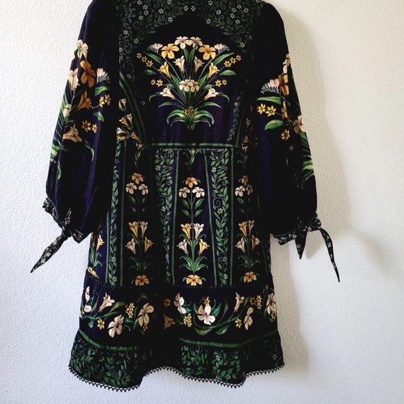 Unworn Farm Rio Floral Arch Linen Blend Dress - Picture 11 of 13